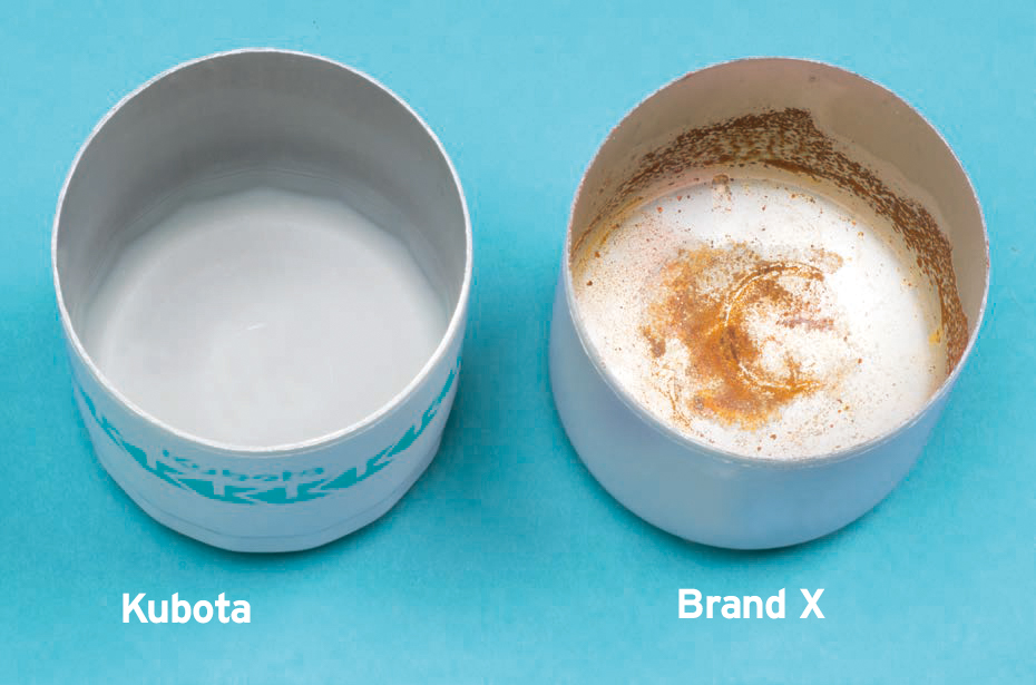 Infographic showing Kubota filter on the left, and competitor brand on the right showing the anti-corrosion coating effectiveness of Kubota fuel filters.