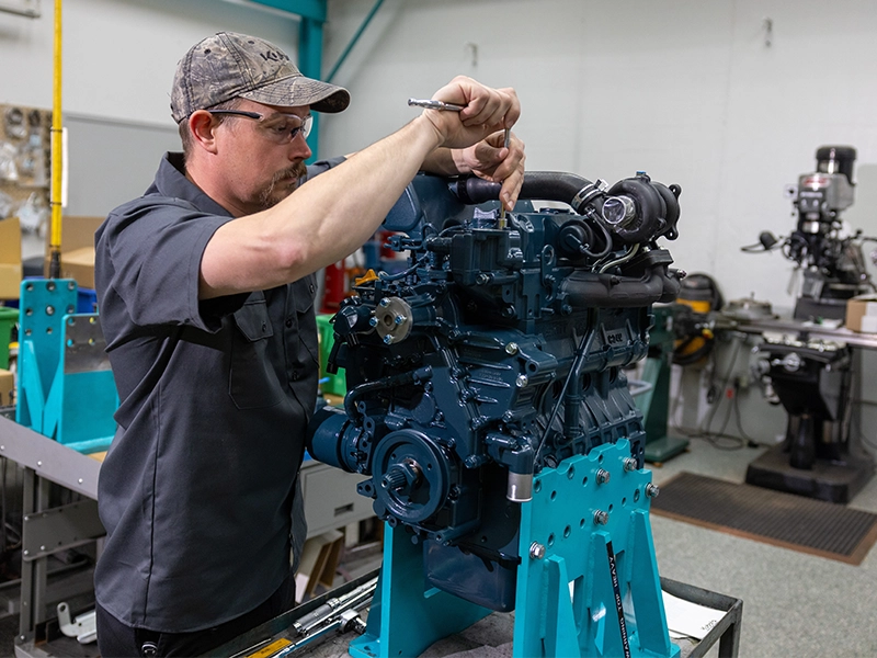 Powerful Kubota Engine 3h6a8125